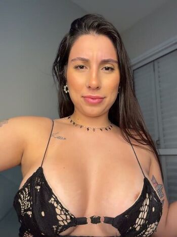 Full leaked Carolini page private onlyfans photo