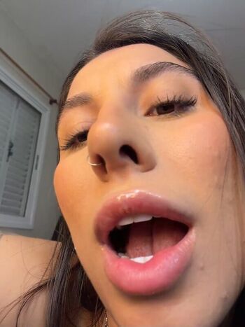 Full leaked Carolini private onlyfans photo