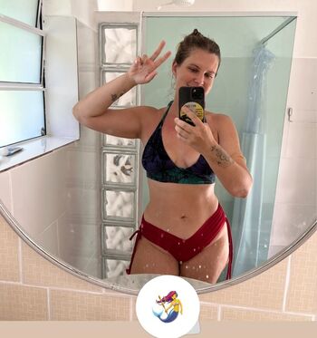 Carolinie Figueiredo