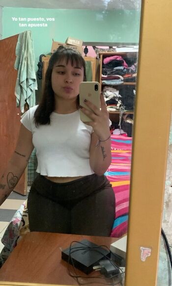 Full leaked Caroov private onlyfans photo
