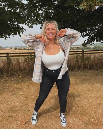 Full leaked Carys whittaker page private onlyfans photo