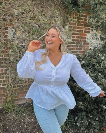 Full leaked Carys whittaker private onlyfans photo