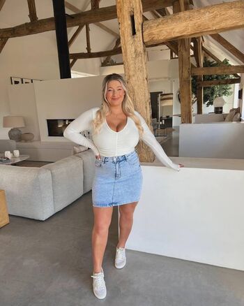 Full leaked Carys whittaker private onlyfans photo