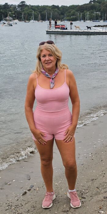 Full leaked Cassandra uk private onlyfans photo