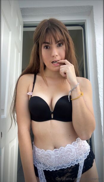 Full leaked Cassie aran private onlyfans photo