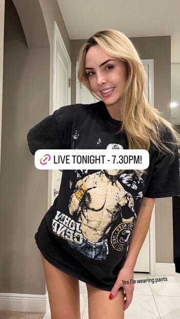 Cassie Lee/Jess McKay (Peyton Royce/Billie Kay)