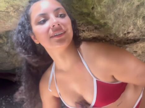 Full leaked Casual reactions private onlyfans photo