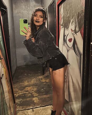 Full leaked Casual reactions private onlyfans photo