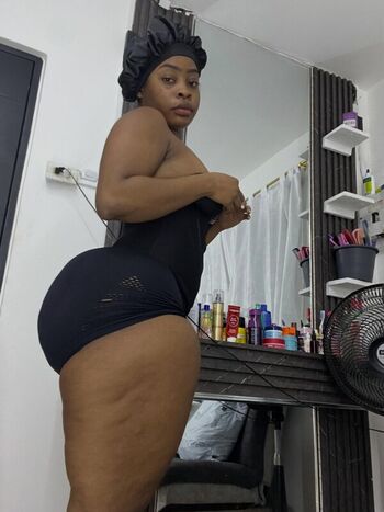 Full leaked Cataleya navia page private onlyfans photo