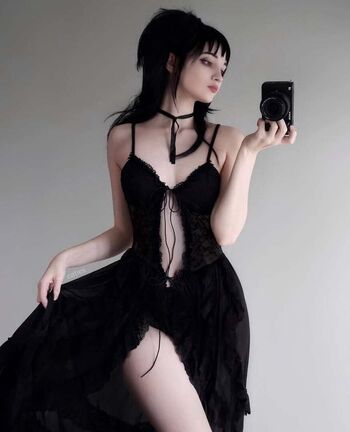 Full leaked Catiescos  page private onlyfans photo