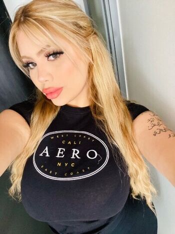 Full leaked Catiitaaa private onlyfans photo