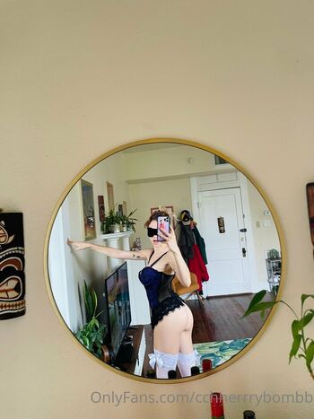 Full leaked Cchherrrybombb private onlyfans photo