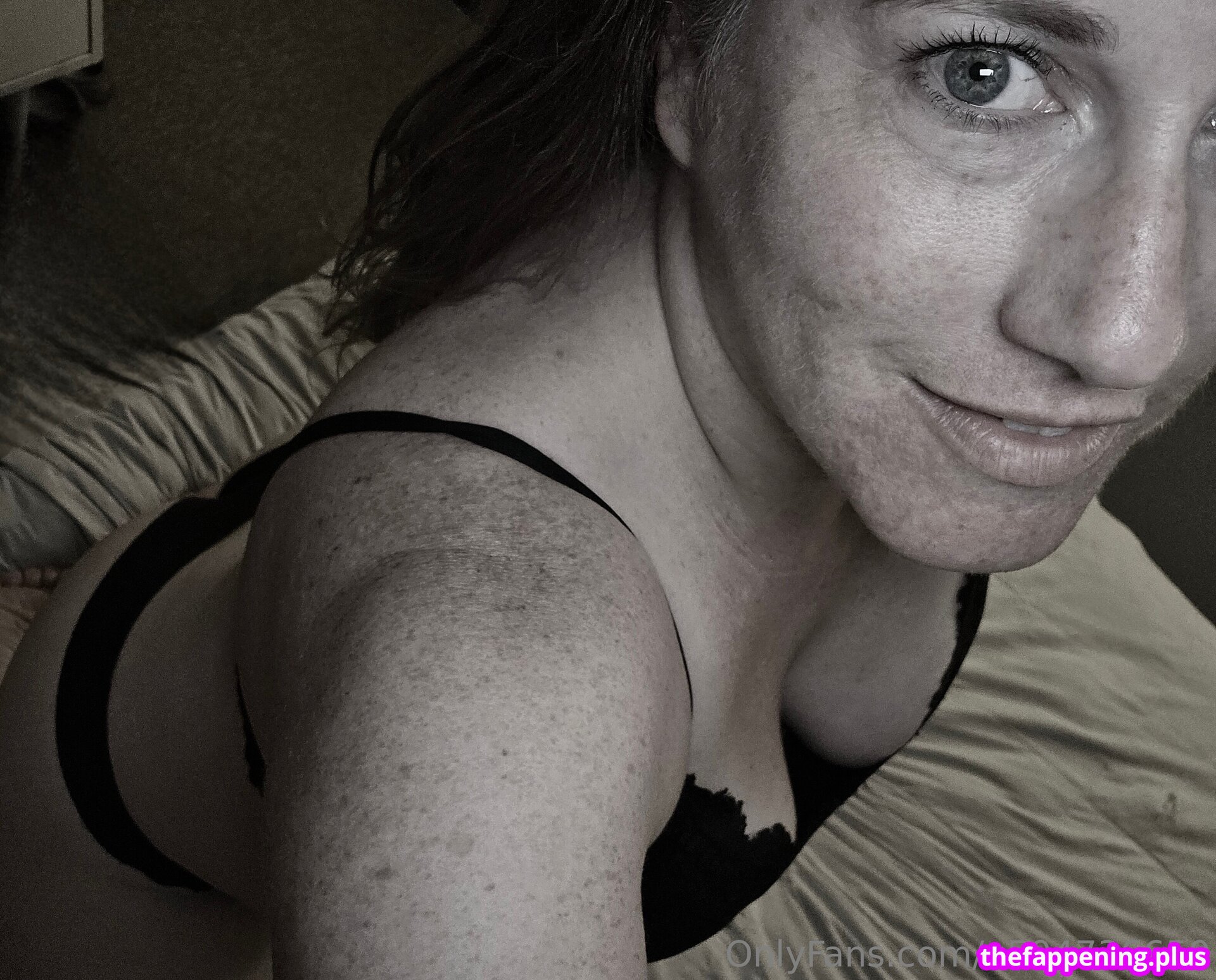 Ccsc79 Fotografie OnlyFans Dezbrăcată #1