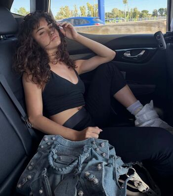 Full leaked Cczur page private onlyfans photo
