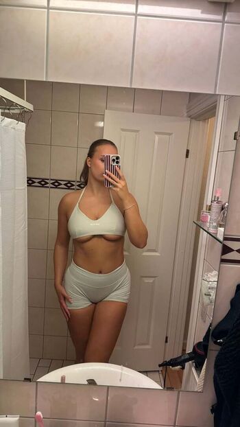 Full leaked Cecilie hoyer private onlyfans photo