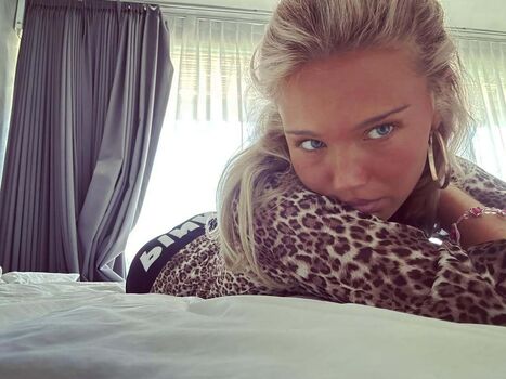 Full leaked Ceciliehardtmann private onlyfans photo
