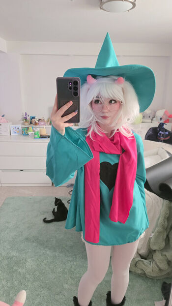Full leaked Celebi cos page private onlyfans photo