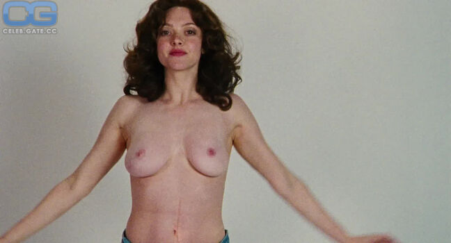 Celebrity Boobs