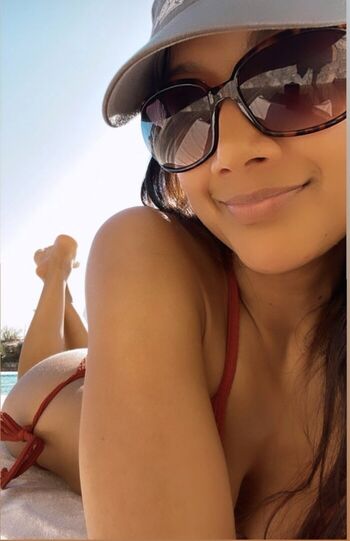 Celebrity Guilty Pleasures & Underrated Women