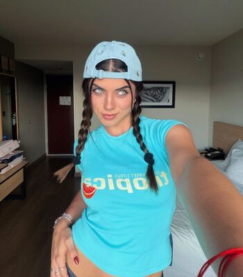 Full leaked Celepamio private onlyfans photo
