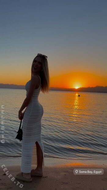 Full leaked Celina sndr private onlyfans photo