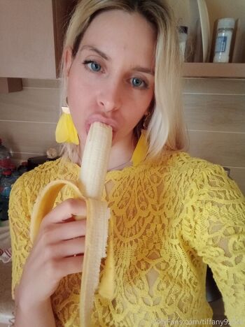 Full leaked Celinebbyx private onlyfans photo