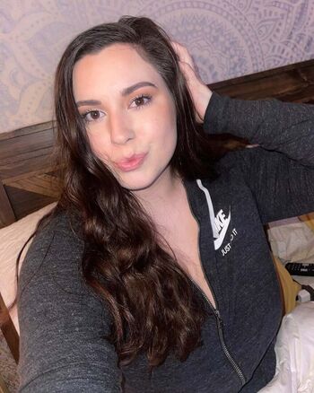 Full leaked Cera white page private onlyfans photo