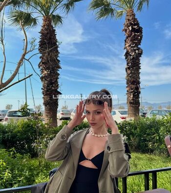 Full leaked Cerenayruk private onlyfans photo