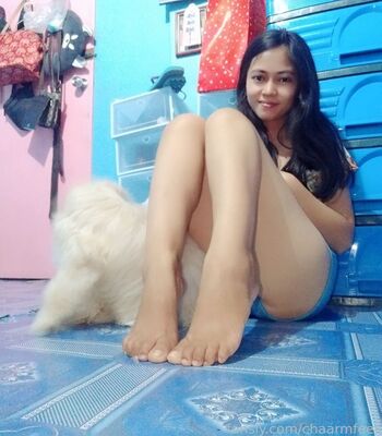 chaarmfeet
