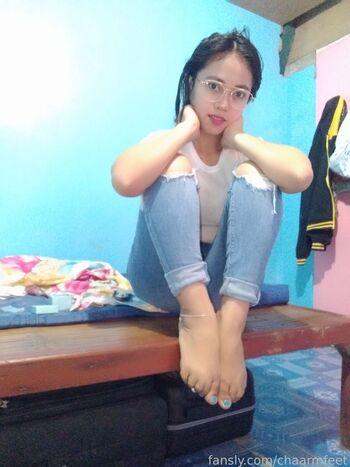 Full leaked Chaarmfeet page private onlyfans photo