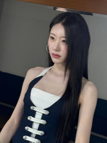 Full leaked Chaeryeong private onlyfans photo