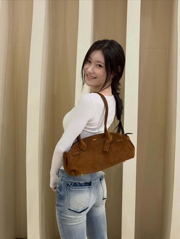 Full leaked Chaeryeong private onlyfans photo