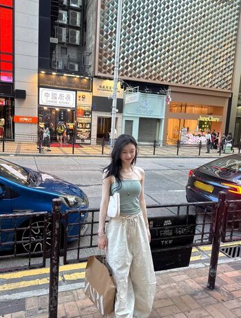 Full leaked Chaeryeong page private onlyfans photo