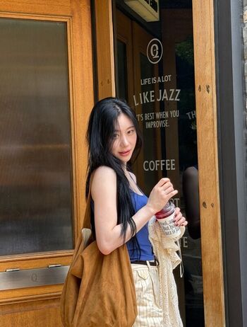 Full leaked Chaeryeong private onlyfans photo
