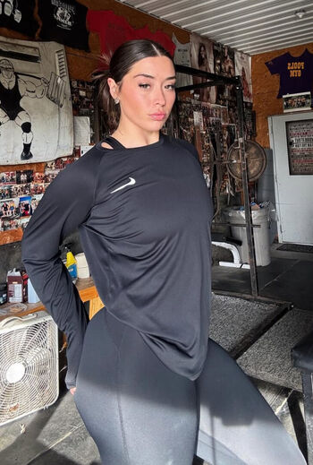 Chandler Olivia Hayden