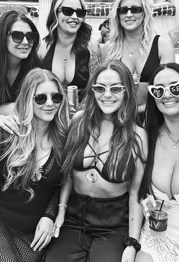 Full leaked Chanel cresswell private onlyfans photo