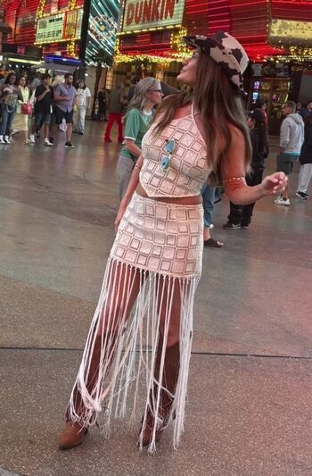 Full leaked Chanel cresswell private onlyfans photo