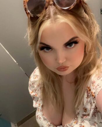 Full leaked Chaosbycallie private onlyfans photo