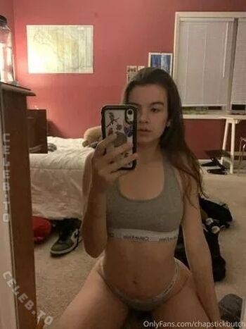 Full leaked Chapstickbxtch private onlyfans photo