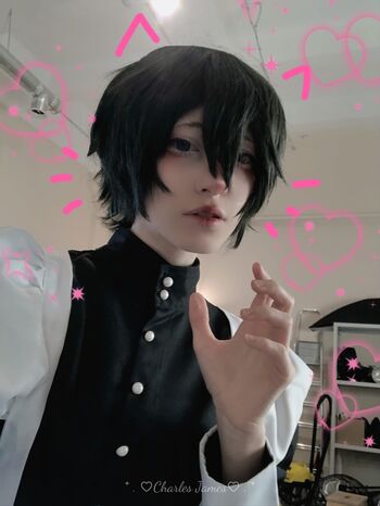 CharlesQwQ1703