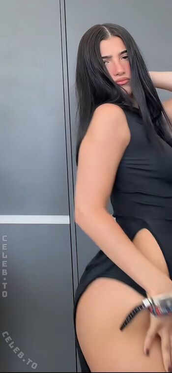 Full leaked Charli d amelio page private onlyfans photo