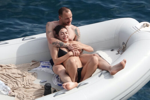 Full leaked Charli x private onlyfans photo
