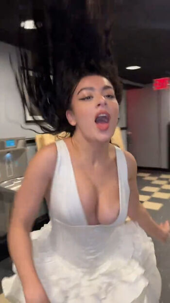 Full leaked Charli xcx private onlyfans photo