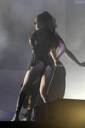 Full leaked Charli xcx page private onlyfans photo
