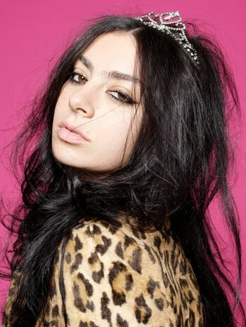 Full leaked Charli xcx page private onlyfans photo