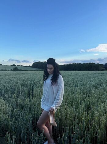 Full leaked Charli xcx page private onlyfans photo