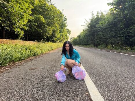 Full leaked Charli xcx page private onlyfans photo