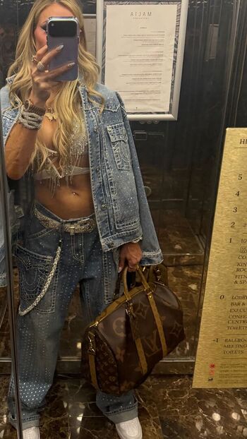 Full leaked Charlotte flair page private onlyfans photo