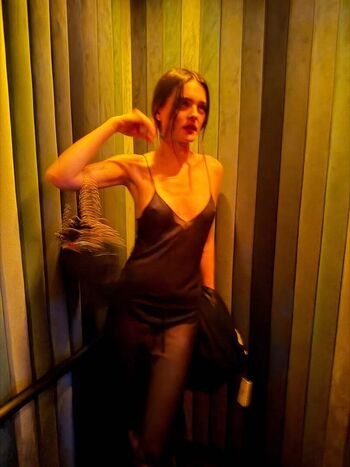 Full leaked Charlotte lawrence private onlyfans photo