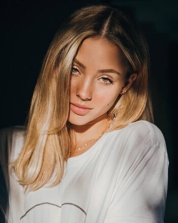 Full leaked Charly jordan  page private onlyfans photo